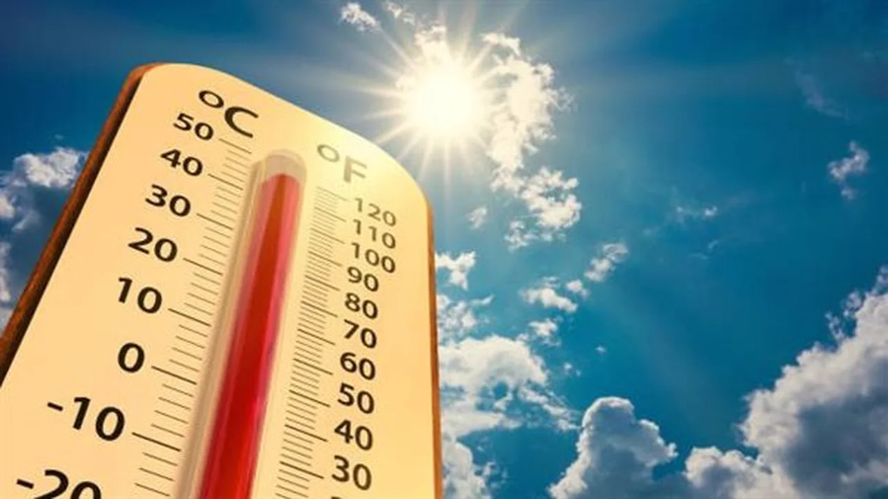 الأرصاد تحذر من حالة الطقس المرتقبة وأمطار ورياح تضرب محافظات مصرية